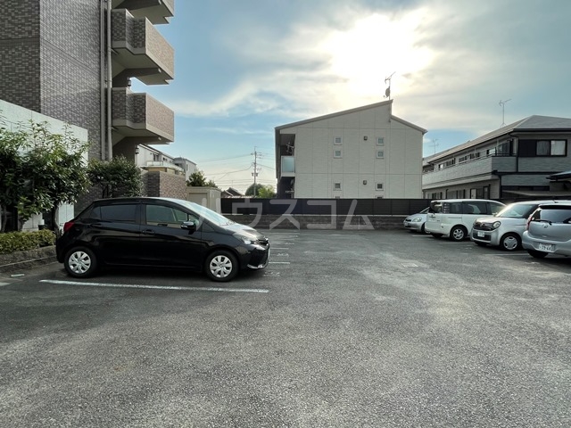 22/29 駐車場