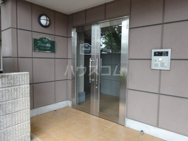 29/30 エントランス