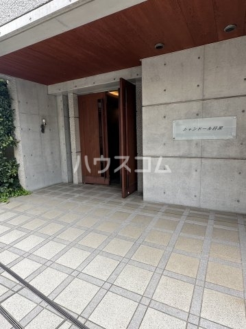 14/22 エントランス