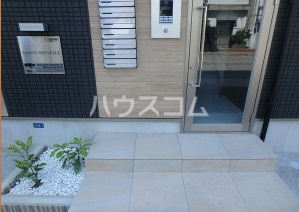 14/22 エントランス