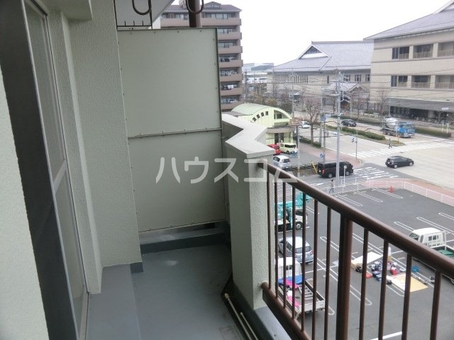 13/25 バルコニー