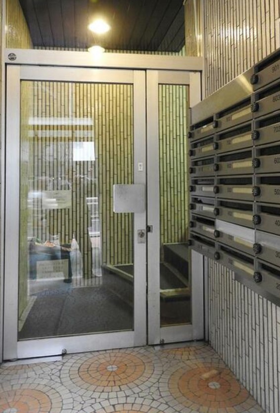 14/22 エントランス