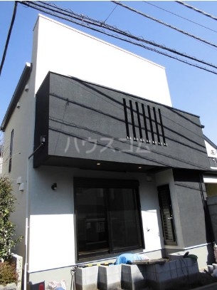 15/18 エントランス