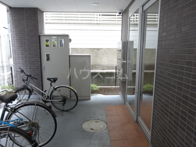 29/30 エントランス