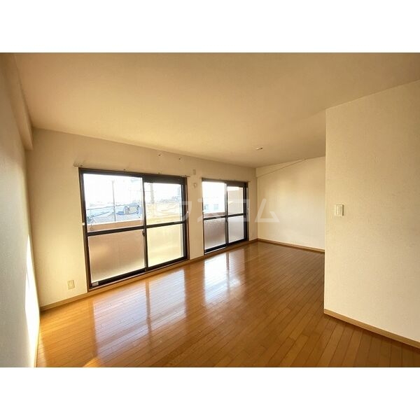 4/19 リビング/ダイニング