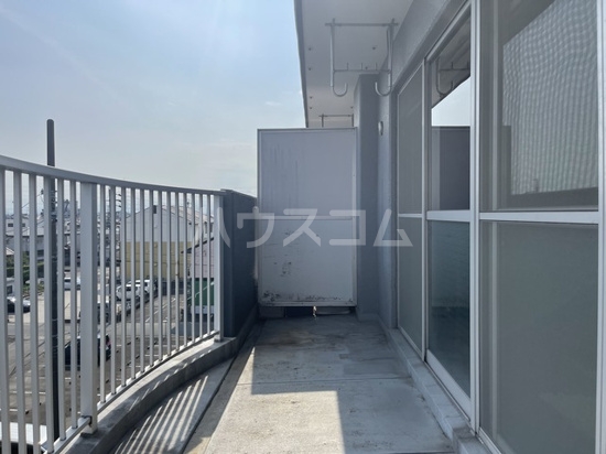 16/28 バルコニー