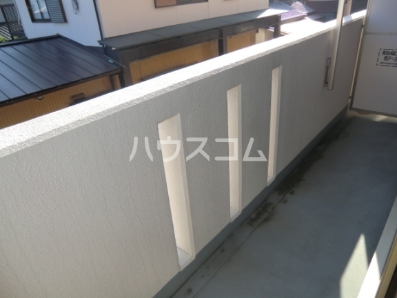 13/23 バルコニー
