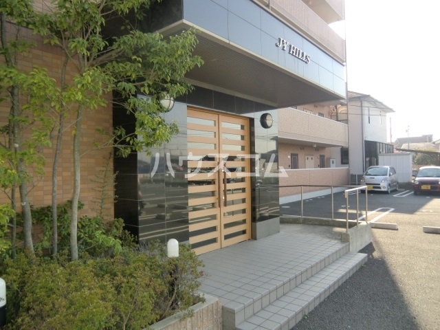 7/11 エントランス