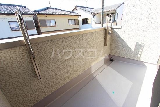 13/22 バルコニー