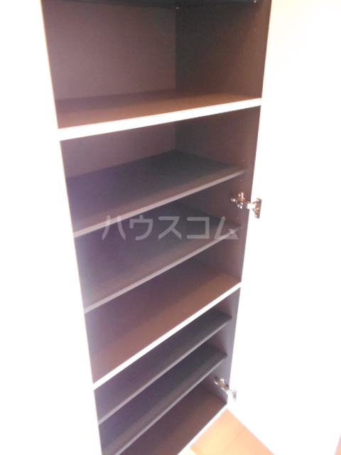13/30 玄関