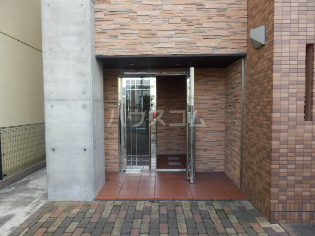 2/10 エントランス