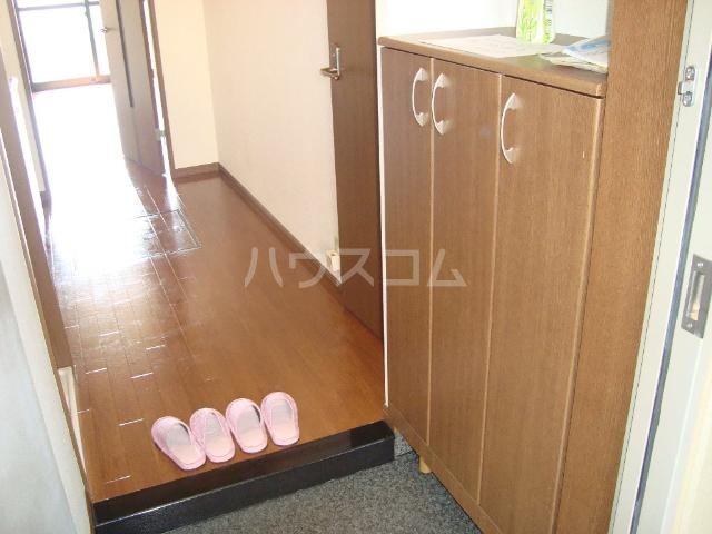 5/22 玄関