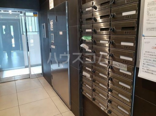 17/22 エントランス