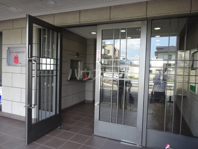 22/29 エントランス