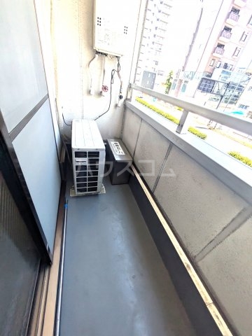 17/28 バルコニー