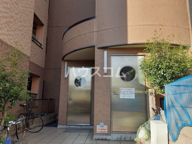 2/10 エントランス