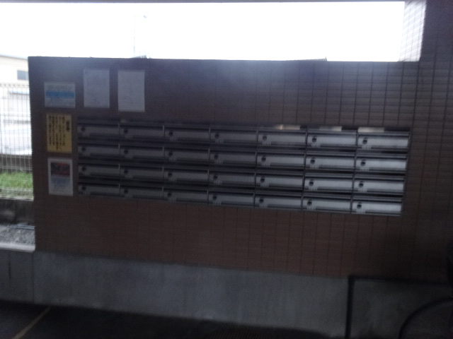 22/30 エントランス