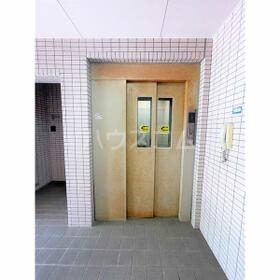 14/21 エントランス