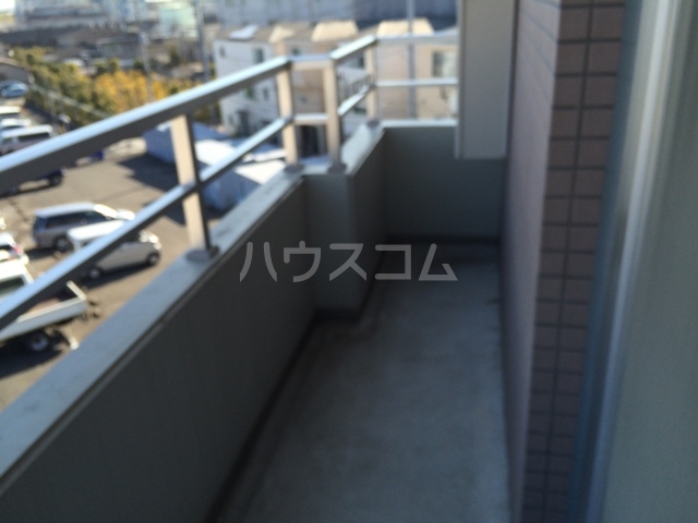 18/24 バルコニー