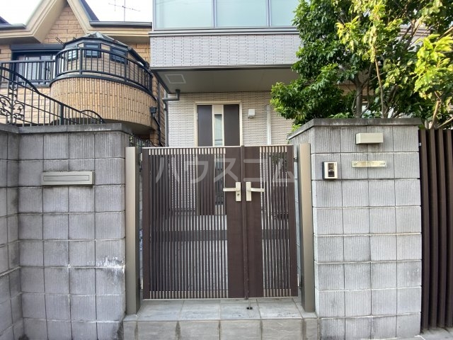 3/7 エントランス