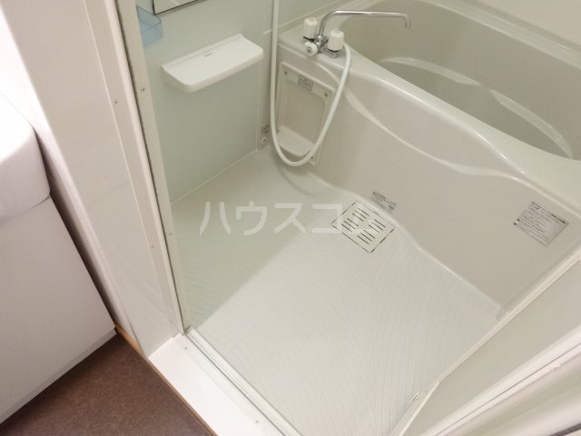 14/30 浴室