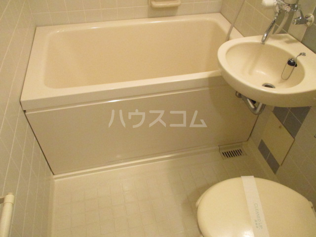 15/30 浴室
