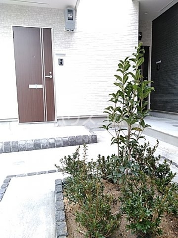 19/26 エントランス