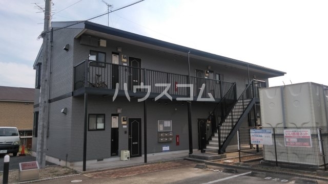 2/3 エントランス