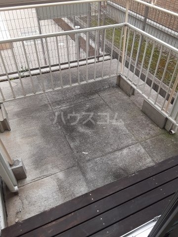 17/28 バルコニー