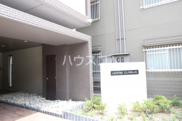 17/25 エントランス