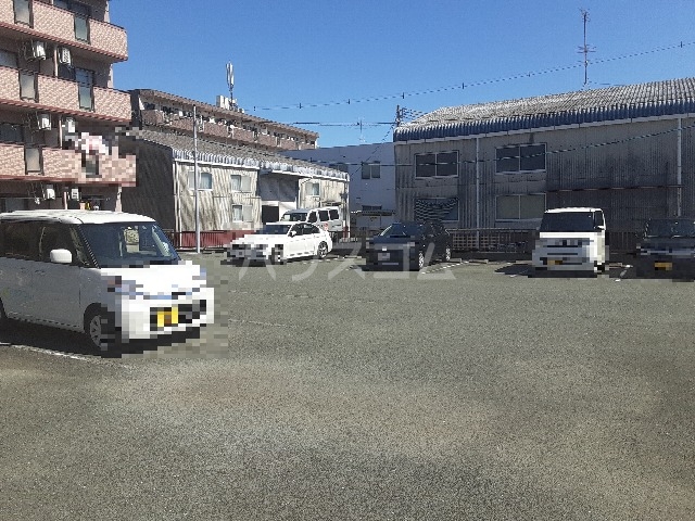 20/24 駐車場