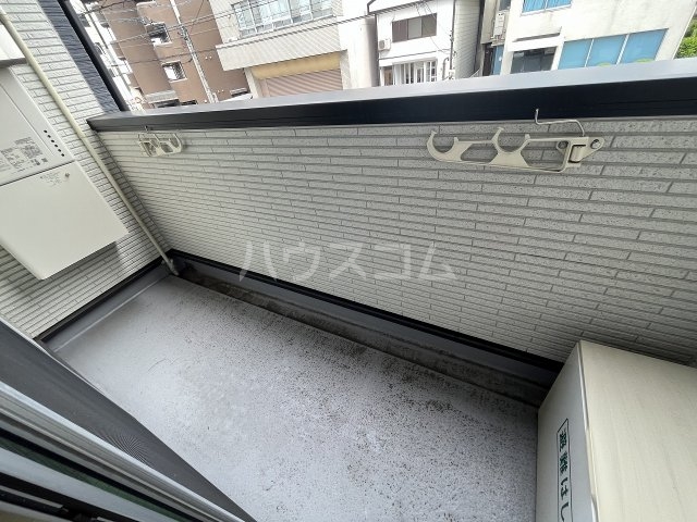 14/30 バルコニー