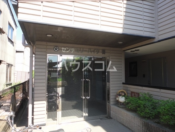 14/16 エントランス