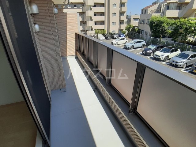 21/30 バルコニー