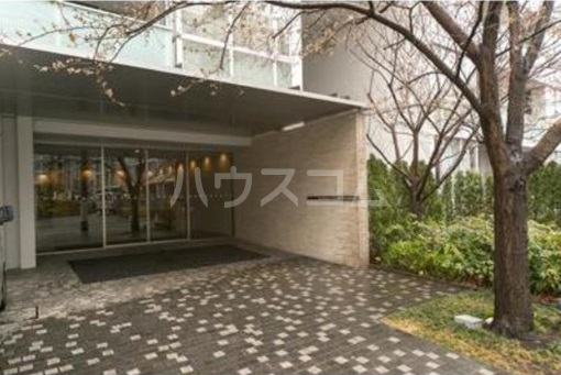 14/21 エントランス