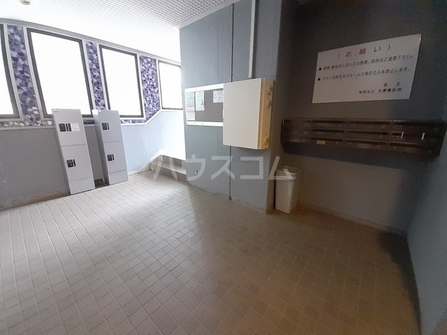 2/13 エントランス