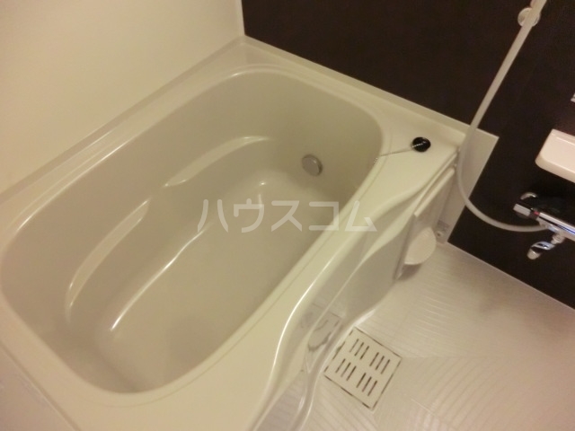 16/30 浴室
