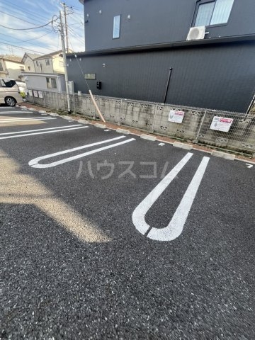 22/30 駐車場