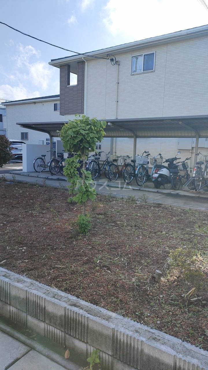 4/10 外観