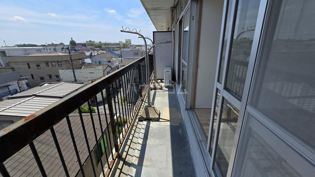 20/30 バルコニー