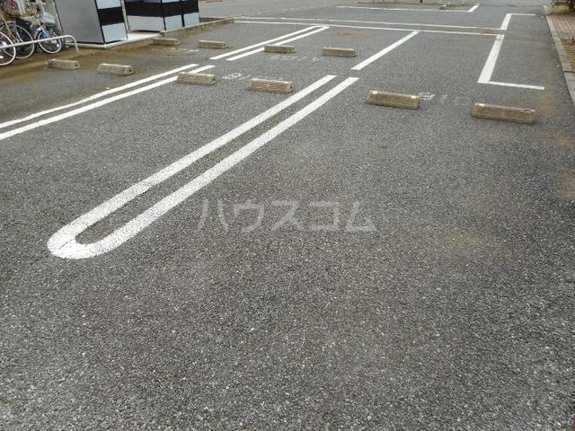 20/22 駐車場