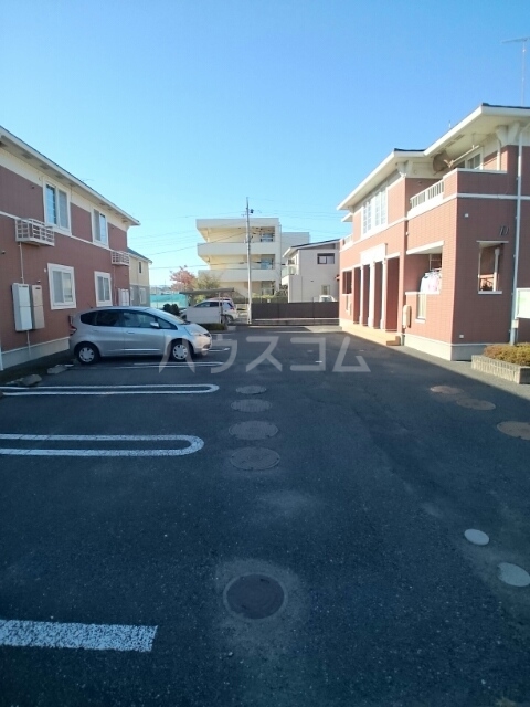 2/17 駐車場