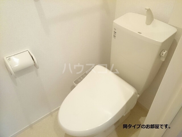 13/30 トイレ