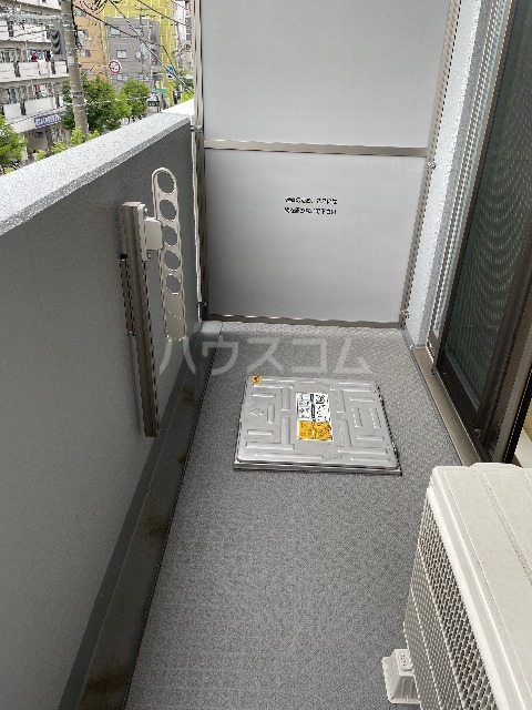 19/30 バルコニー