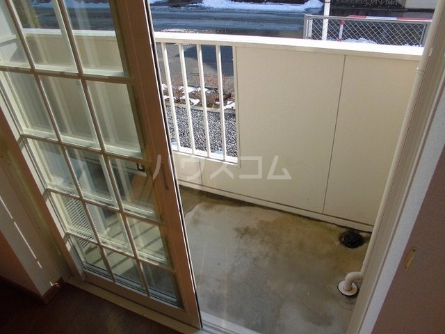 13/21 バルコニー