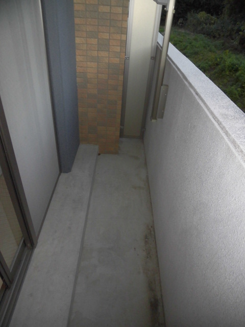 18/24 バルコニー