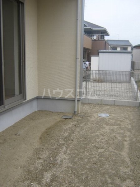 21/24 駐車場