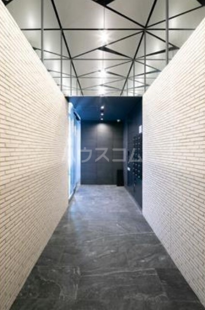 29/30 エントランス