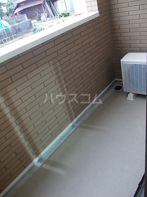 15/23 バルコニー