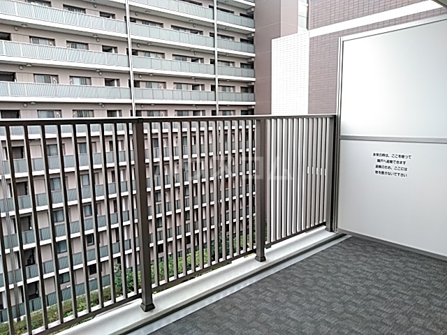 17/30 バルコニー